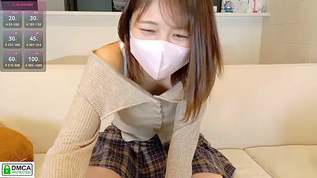 SUZU  online show from 09/16/25, 03:13