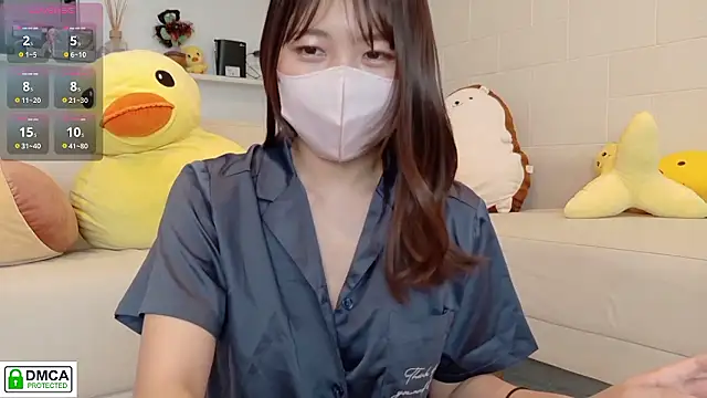 SUZU  online show from 07/03/26, 09:43