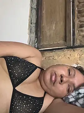 Dellyyymusic online show from 04/12/26, 08:14