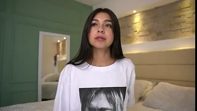 Ashley Jones9 online show from 03/01/25, 10:45