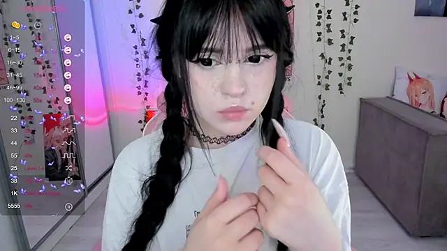 SelenaCute online show from 03/07/25, 06:24