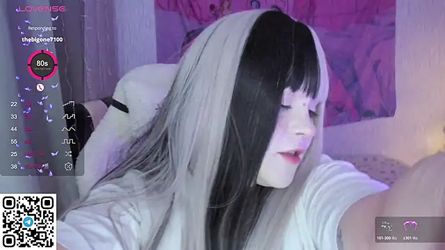 SelenaCute online show from 01/13/26, 06:08