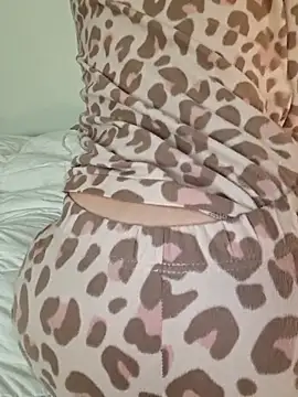 Silvia Zeno online show from 02/22/26, 05:08