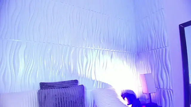 Abby  colins online show from 09/16/25, 09:16