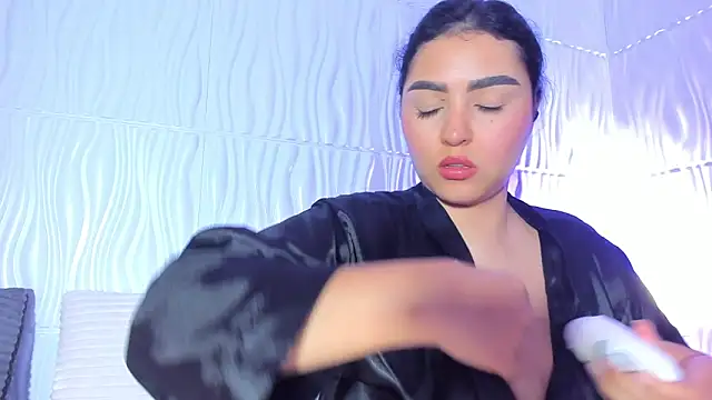 Abby  colins online show from 04/24/26, 07:38
