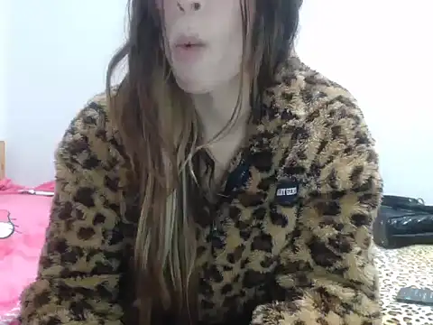 Snapshot of AnnieSexDoll chatting on 01/10/26, 07:37 AnnieSexDoll online show from 01/10/26, 07:37