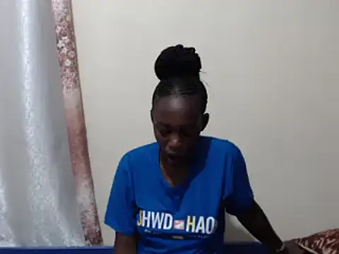 Snapshot of lizbela1 chatting on 02/23/25, 05:01 lizbela1 online show from 02/23/25, 05:01