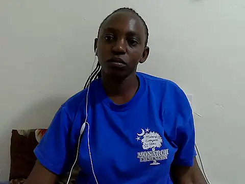 lizbela1 online show from 11/17/25, 08:03