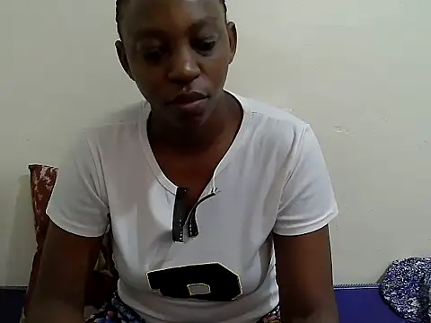 Snapshot of lizbela1 chatting on 07/03/26, 04:41 lizbela1 online show from 07/03/26, 04:41