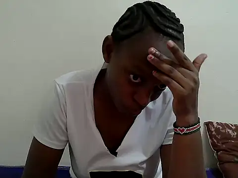 Snapshot of lizbela1 chatting on 07/28/26, 01:54 lizbela1 online show from 07/28/26, 01:54