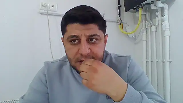 erkekkkadam online show from 03/11/25, 03:34