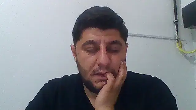 erkekkkadam online show from 10/11/25, 11:58