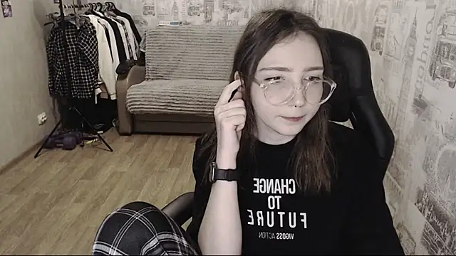 AmeliaKamishiro online show from 12/10/24, 02:28