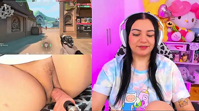 Snapshot of cinna_monroll chatting on 12/27/24, 11:42 cinna monroll online show from 12/27/24, 11:42