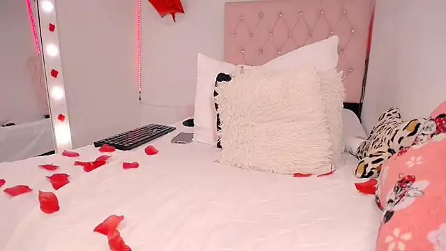 Celeste  sweetx online show from 02/15/25, 05:50