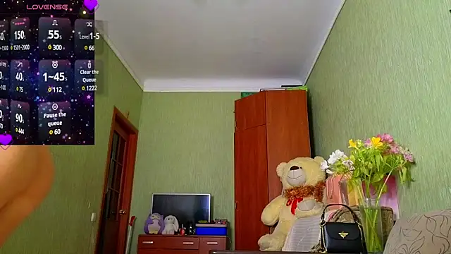 Miss Flexi fit online show from 01/17/25, 03:53