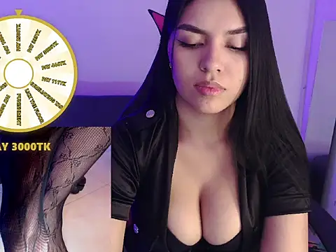 miakhalifa latin online show from 01/15/26, 06:18