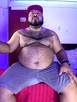 Snapshot of Latino_bigcock chatting on 09/20/25, 08:54 Latino bigcock online show from 09/20/25, 08:54