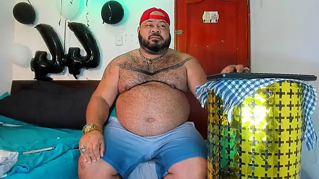 Latino bigcock online show from 01/06/26, 09:07