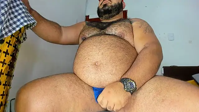 Latino bigcock online show from 02/07/26, 10:13