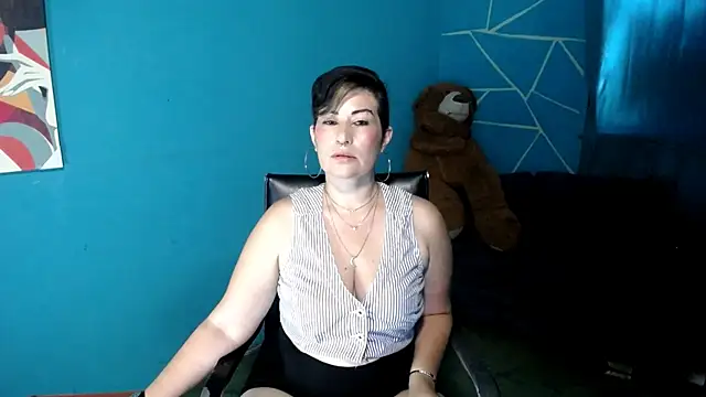 Snapshot of Sunny_rayz_ chatting on 07/21/26, 05:59 Sunny rayz online show from 07/21/26, 05:59