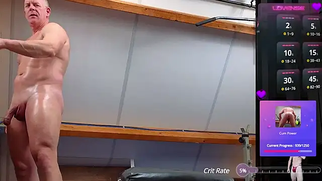 Snapshot of libo_horny_muscles chatting on 01/31/25, 03:22 libo horny muscles online show from 01/31/25, 03:22