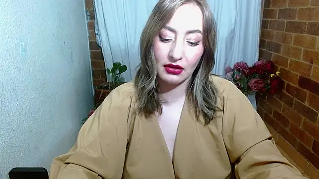 rashellroses22 online show from 02/11/25, 12:17