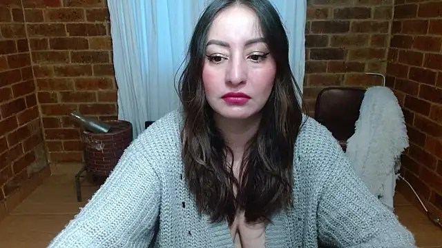 Snapshot of rashellroses22 chatting on 06/23/26, 10:46 rashellroses22 online show from 06/23/26, 10:46