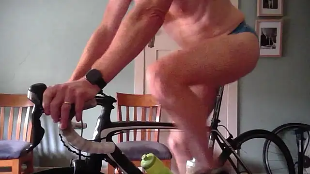 jiggy77777 online show from 12/23/24, 11:17