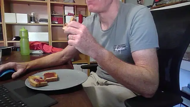 jiggy77777 online show from 01/21/25, 12:15