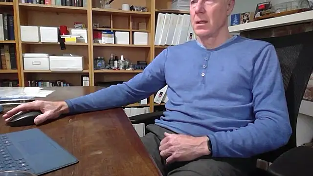 jiggy77777 online show from 10/19/25, 09:59