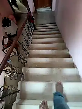 COUPLLE VILLAGE online show from 01/18/25, 06:24