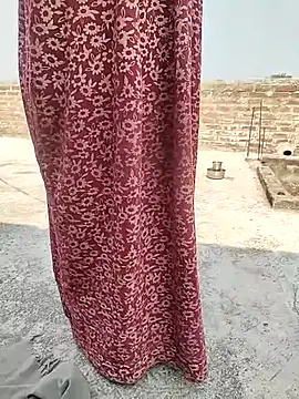 COUPLLE VILLAGE online show from 02/19/25, 06:55