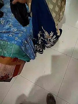 COUPLLE VILLAGE online show from 03/13/25, 03:44