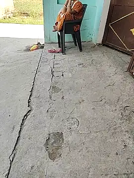 COUPLLE VILLAGE online show from 04/10/26, 03:23