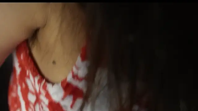 Snapshot of -AyeshaSinghania- chatting on 12/18/24, 08:14 -AyeshaSinghania- online show from 12/18/24, 08:14