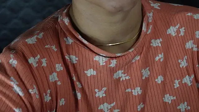 Snapshot of -AyeshaSinghania- chatting on 01/24/25, 05:21 -AyeshaSinghania- online show from 01/24/25, 05:21