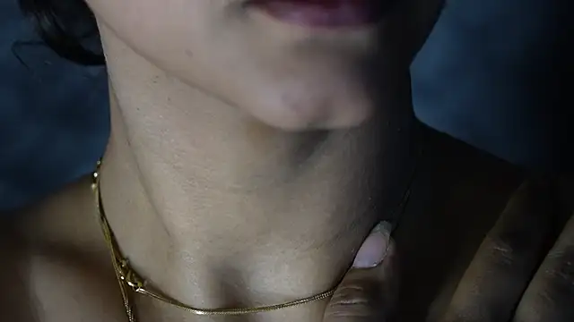 Snapshot of -AyeshaSinghania- chatting on 01/30/25, 07:59 -AyeshaSinghania- online show from 01/30/25, 07:59