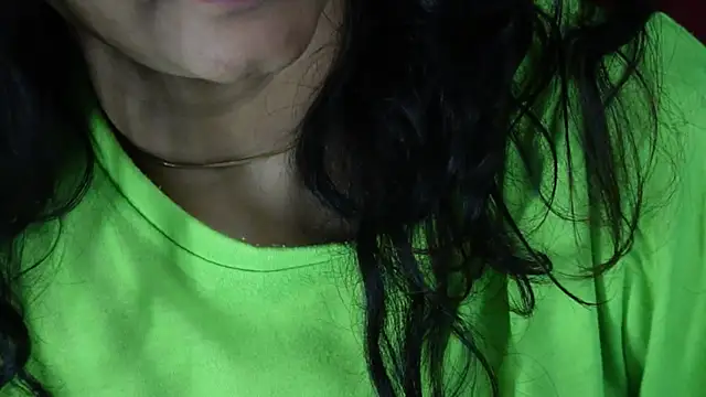 Snapshot of -AyeshaSinghania- chatting on 02/18/25, 08:38 -AyeshaSinghania- online show from 02/18/25, 08:38