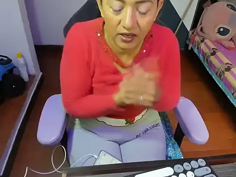 daleska ayala 1 online show from 10/10/25, 01:32