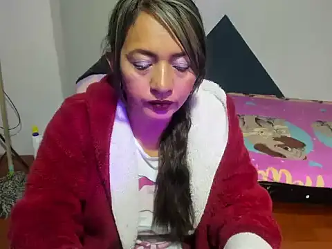 daleska ayala 1 online show from 10/23/25, 08:40