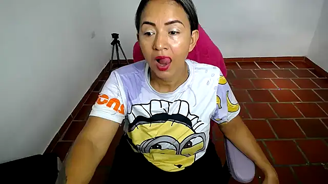 Snapshot of daleska_ayala_1 chatting on 01/16/26, 01:48 daleska ayala 1 online show from 01/16/26, 01:48