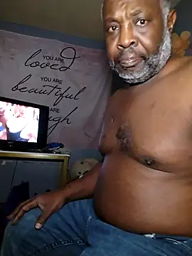 macnificent1fr online show from 02/05/25, 03:45