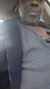 macnificent1fr online show from 12/19/25, 08:49