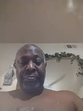 macnificent1fr online show from 01/18/26, 04:05