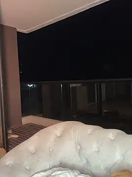 Helenbronwx online show from 12/19/24, 12:13