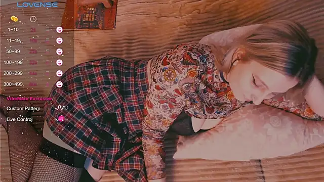 Snapshot of yoursugarbabe chatting on 12/05/24, 06:11 yoursugarbabe online show from 12/05/24, 06:11