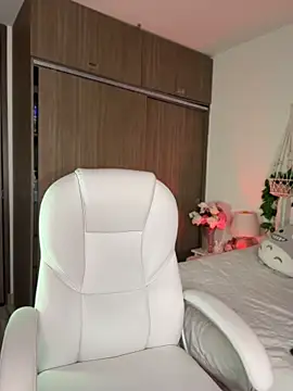 andre queen09 online show from 04/18/26, 10:19