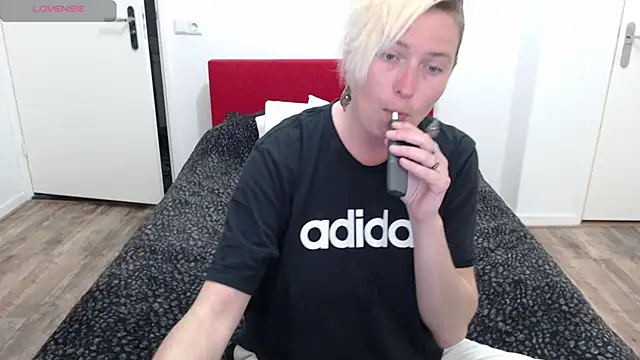 cumfun online show from 03/19/25, 05:50