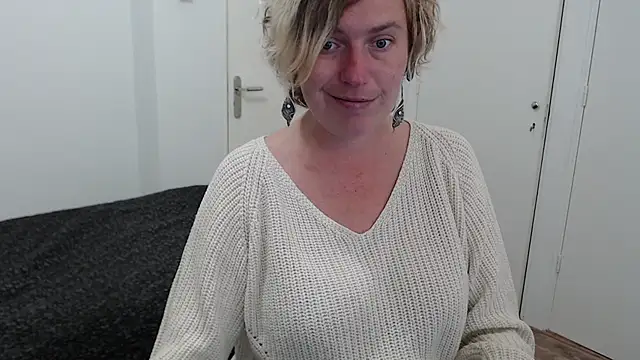 cumfun online show from 10/21/25, 09:10